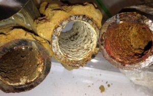 Cách làm sạch đường ống nước trong nhà​